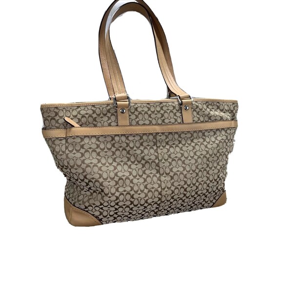 Coach Signature Voyager F13813 MSRP $398 Missing XBody Strap and Diaper Pad - Picture 2 of 12